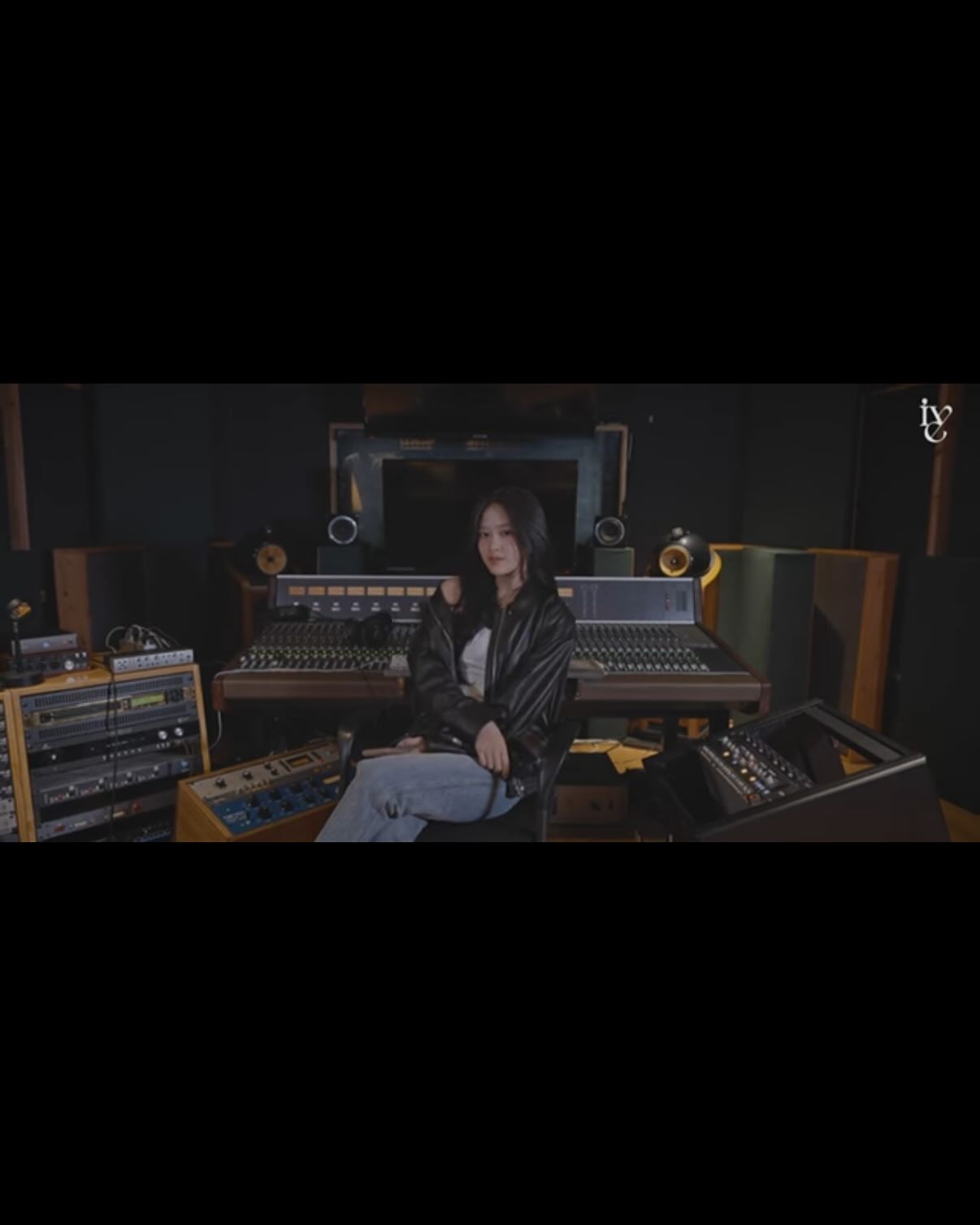 Nobody Gets Me 커버